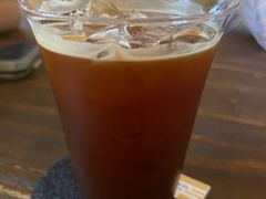 soe冰美式-彳亍咖啡·这里(水湾路店)