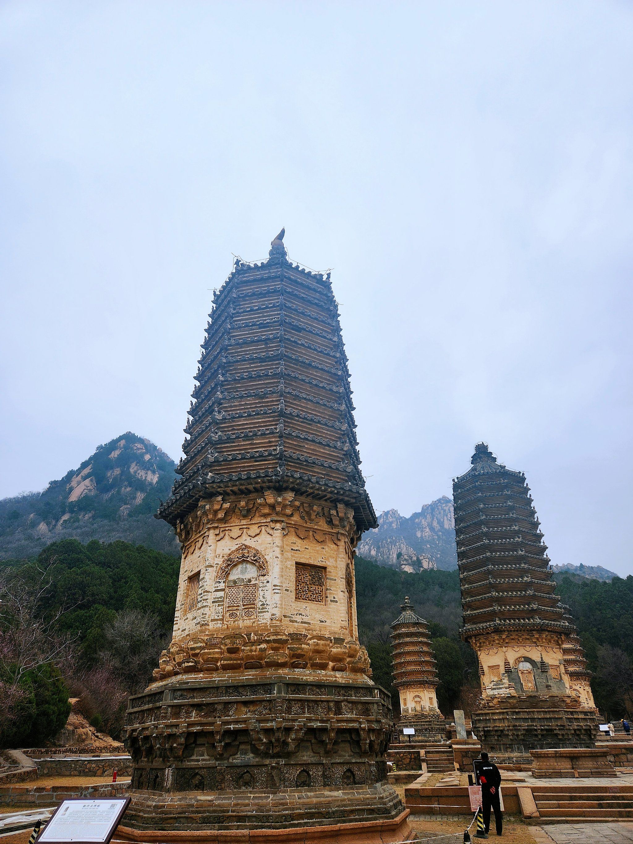 银山塔林