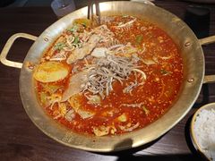 -张翻越·川渝冒菜·武汉黑鸭煲(城北万象城店)