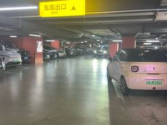 -中山公园-龙之梦停车场