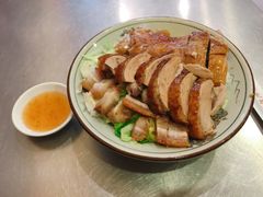 烧鹅拼烧肉饭-吾家香港烧腊专门店