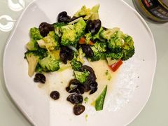 -哈啾嗨·新概念蒙餐(红星新城店)