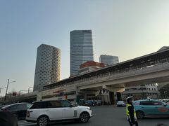 -上海龙之梦万丽酒店