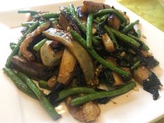 紫苏豆角茄子-绿华园休闲山庄