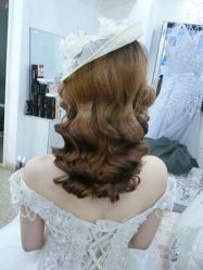 -红馆妆造(中央大街店)