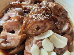-老鼎万春卤菜(五代传承创始老店)