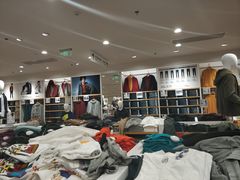 -优衣库(上海颛桥万达广场店)