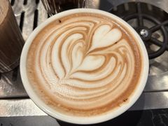 海盐焦糖拿铁-藏书馆咖啡LibraryCoffee·Bistro(牡丹园店)