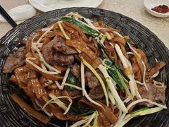镬气炒牛河粉-麒麟中餐厅·经典粤菜·地道菜式老字号(广州长隆酒店)