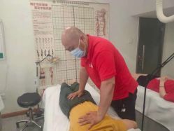 -佳医堂·小儿推拿·产后康复·脊柱养护(新华联家园店)