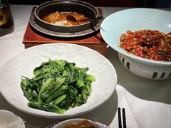 -千百味红餐厅·非遗江西菜(绿地双子塔总店)