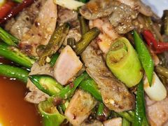 -黎老幺光雾山黄羊汤锅