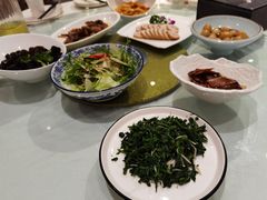 -翠山·映月湖景餐厅(映月湖公园店)