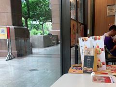 靠窗位-麦当劳(文武路店)