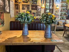 -临界音乐酒馆·小龙虾·江湖菜(华熙LIVE·鱼洞店)
