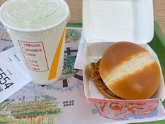 -麦当劳(徐汇漕溪北路百脑汇店)