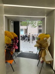 -变画·发型STUDIO