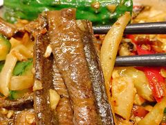 泡椒炒鳝段-随食坊·私房菜