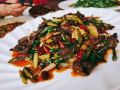 -月圆霖特色农家乐