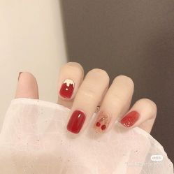 -Pink You美甲洗眉纹绣定制中心