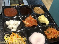 -烤路里·韩国品质自助烤肉(石路天虹4号店)