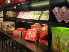 -昆明冠生园·蛋糕·面包(南强街店)