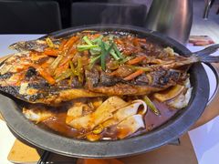 -鸣记脆皮烤鱼·海鲜烤鱼(三八广场店)