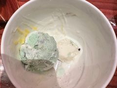 茅台西凤冰淇淋双拼-西安W酒店·WEI全味西餐厅