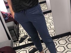 -lululemon(比斯特购物村店)