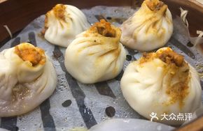 Crab Roe Steamed Dumplings