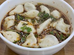 酸汤牛肉水饺-回坊马二饺子馆