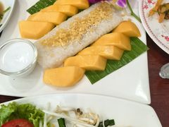-Dang restaurant (patong phuket)