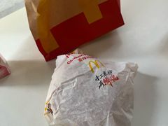 -麦当劳(保利若比邻店)