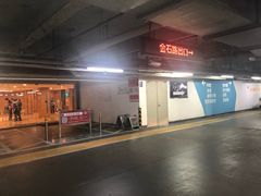 -万象城-停车场