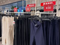 -H&M(乐客城夏庄路店)