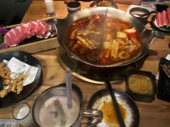 -湊湊火锅·茶憩(杭州湖滨银泰in77店)