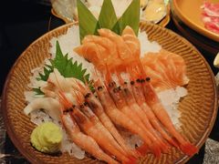 -牛YO寿喜烧·铁板烧和牛火锅自助(市府恒隆店)