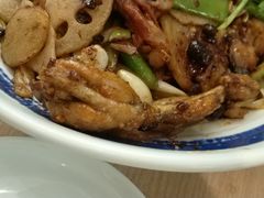 -精悦蓉(松江万达广场店)