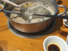-养牛邓·潮汕牛肉海鲜自助火锅(广州店)