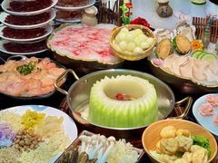 -得意咚瓜·顺德鱼生·冬瓜火锅(深圳首店)