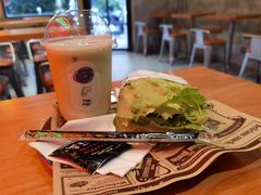 -牛纽塔·牛人堡(群众路店)