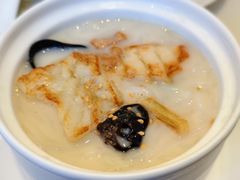 浓鱼汤斑肉泡米线-利苑酒家(金宝店)