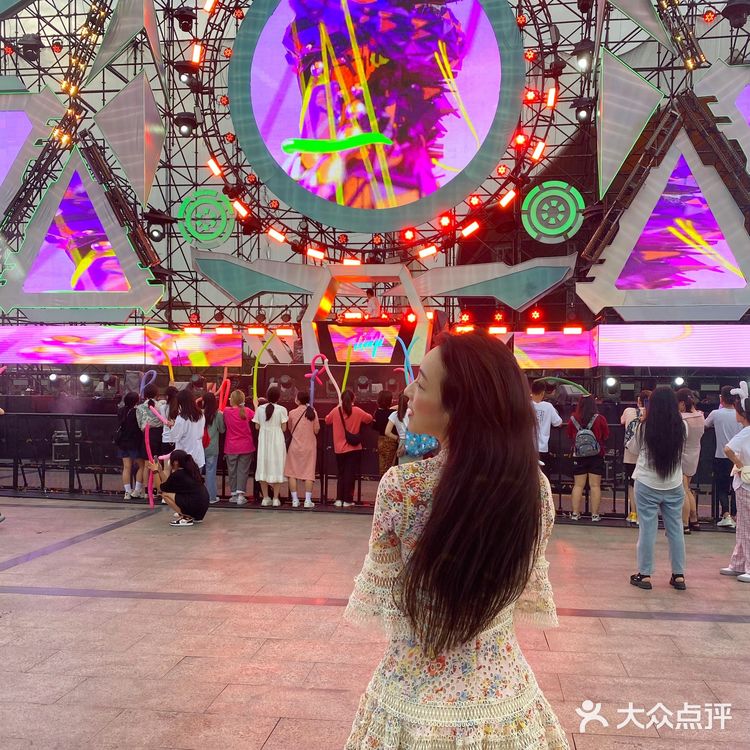 魔都游乐园🎠童话中的双层旋转木马