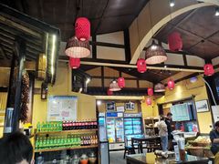 大堂-富正毅三下锅·湘西韵味(天门山索道店)