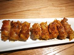 烤五花肉酸菜卷-窑啊窑窑炉烧烤(合生广场店)