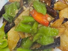 -鹤乡东北菜(崮山路店)
