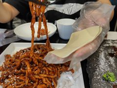 -皇城根·烤鸭·鱼头·家常菜(欧亚大观乐活城店)