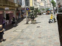 -孙文西路步行街