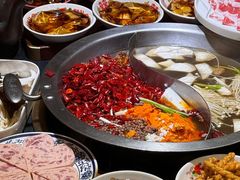 -沸炉重庆老火锅(军事博物馆店)