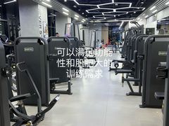 -跃动游泳健身俱乐部(新华传媒店)